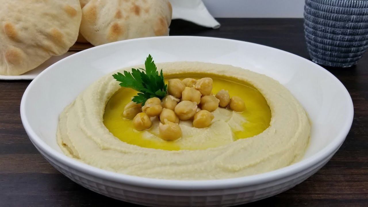 حمص بالجبن